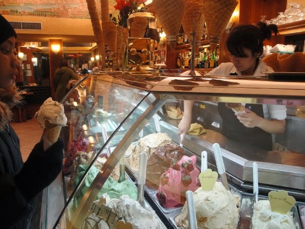Duffelbagspouse Travels Gelato in Italy