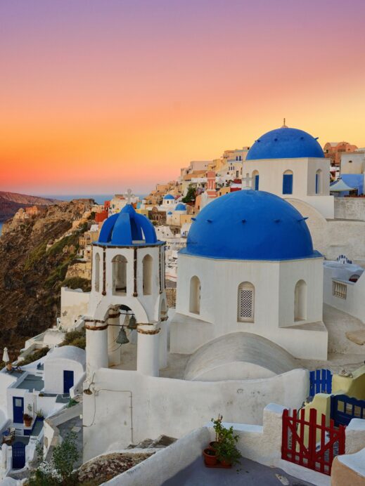 Santorini Greece-Romantic Sunset Destinations for Couples