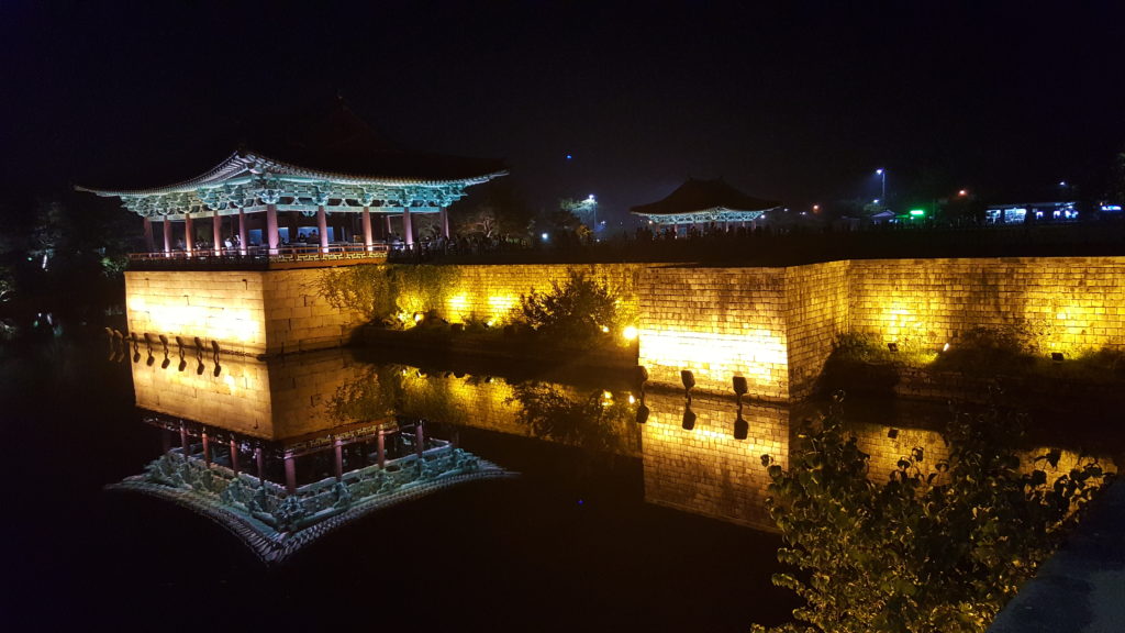 anapji ponds, silla dynasty, gyeongju, south korea, burial tombs, public parks, royal grounds, things to do in South korea, kid-friendly activities, islands in south korea