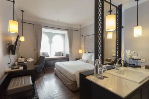 Sarai Hotel bedroom
