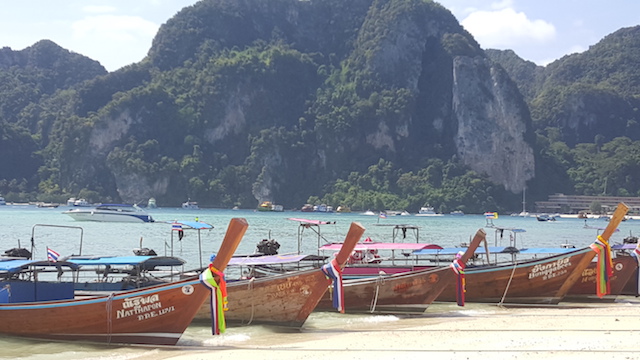 duffelbagspouse military spouse stationed in Korea travel tips Thailand beaches