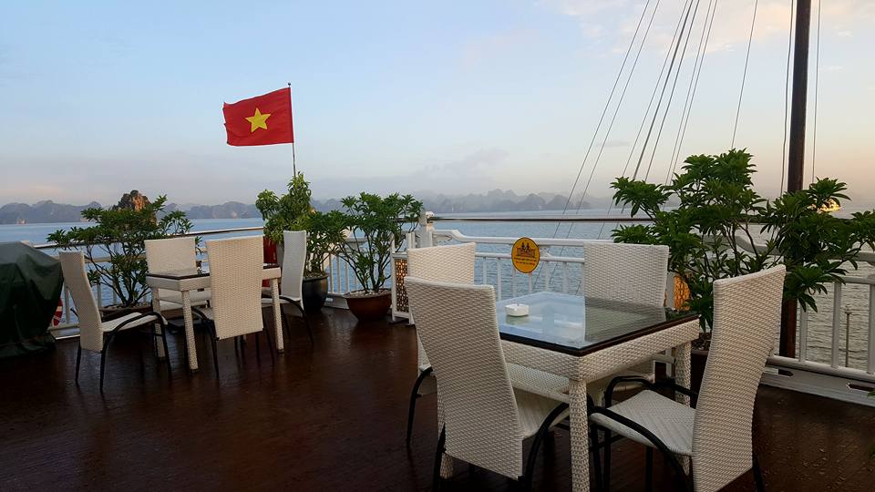 The Signature Cruises Senior Suite Halong Bay Senior Suite upper deck seating