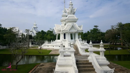 Gazebo-and-pond-White-Temple Wat Rung Khun.