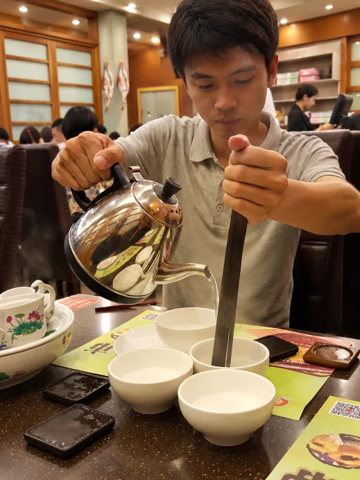 Guangzhou, walking tour, hot water cleaning chopsticks
