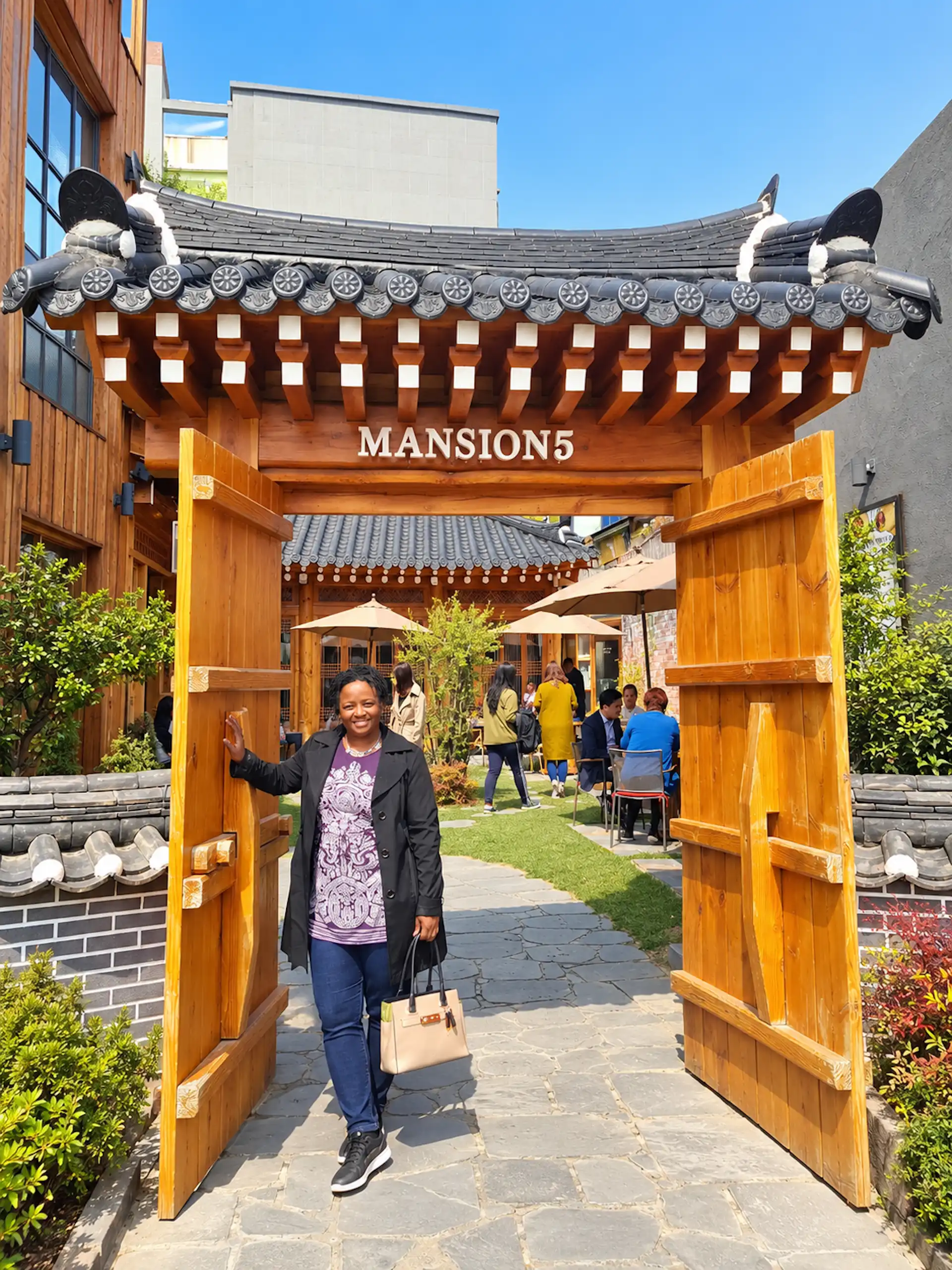 Stacey, Mansion5, Brunch Cafe, Daegu