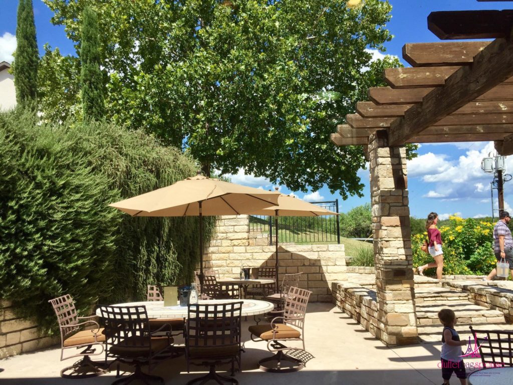 Flat Creek Winery and Vineyard patio