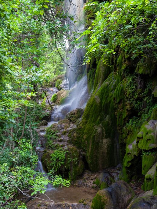 HIKING THE GORMAN TRAIL Colorado Bend State Park WAterfall (1)