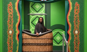 Oz Museum Balloon Basket, Stacey