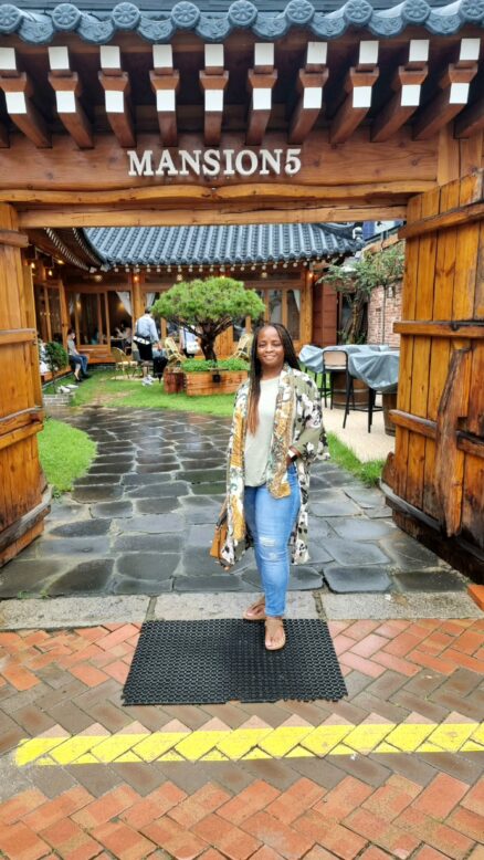Best Coffee and Dessert Cafes in Daegu: Mansion 5 Brunch Cafe