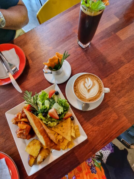 Cafe hopping in Singapore Cafe Kreams down view of chicken salad