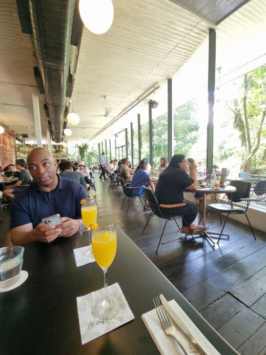 Food and Ambiance: Seafood Basket, Cafe hopping in Singapore mimosas
