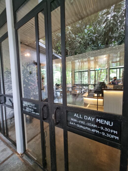 Cafe hopping in Singapore PS.Cafe front entrance
