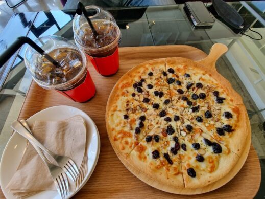 Dongye Art Museum Cafe pizza