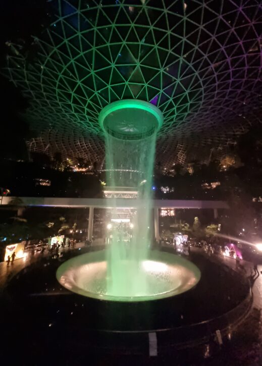 Waterfall green