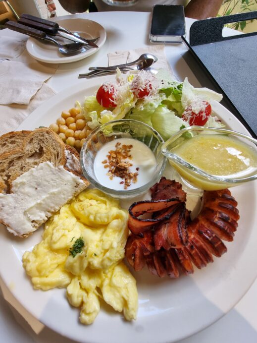 big breakfast at weekand cafe in gyeongju