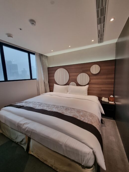 Green world first-time-visit-Taipei-travel-guide bedroom