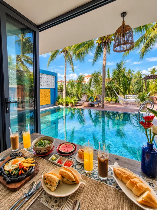 Boutique G Resort, Hoi An, Poolside Breakfast Reflection