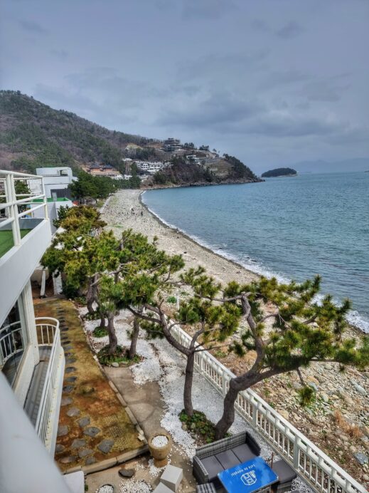 Things to do in Yeosu Cafe De Mongdol seaside