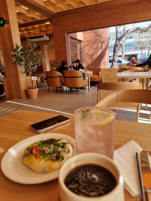 Mansion 5 Suseong food
