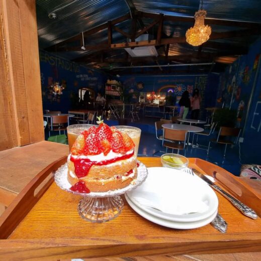 Brunch cafes in Daegu forum for communication strawberry shortcake