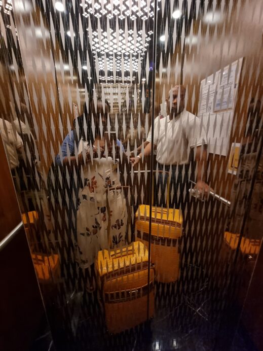 Green World Songshan elevator