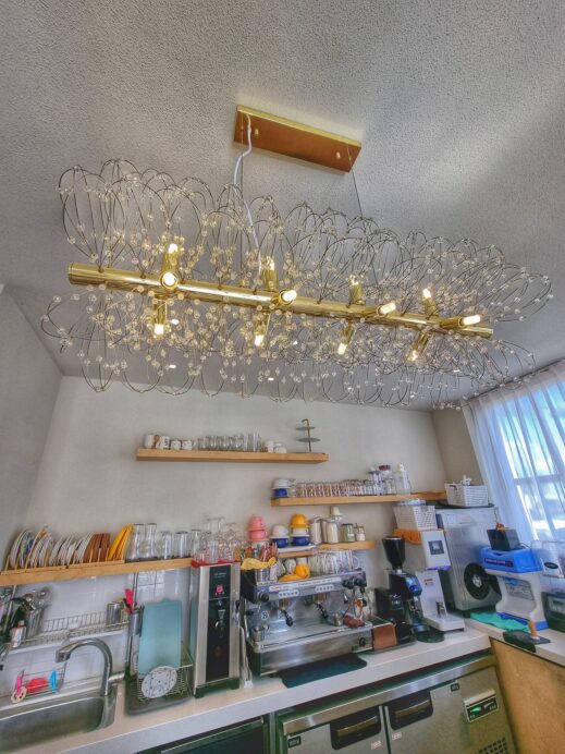 Pohang Cafe Hello Winter Cafe chandelier