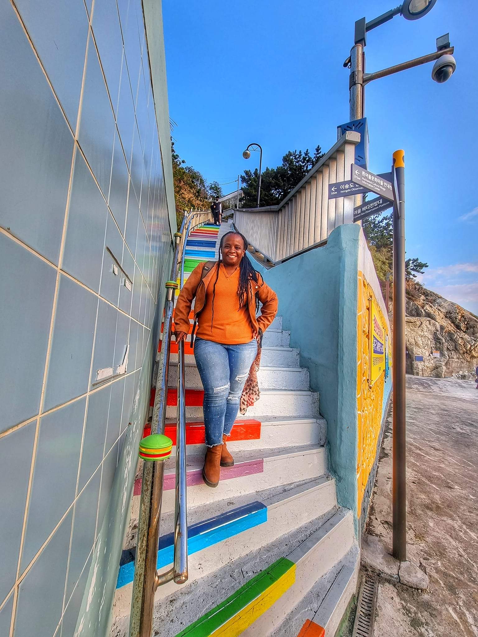 Huinyeoul Cultural Village me colorful stairs