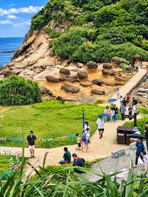 Klook, Taiwan, Taipei, Cliffs and Garden Paths