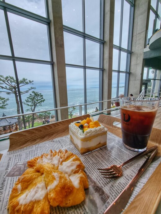 Pohang Cafe Odin Bakery & Cafe  desserts