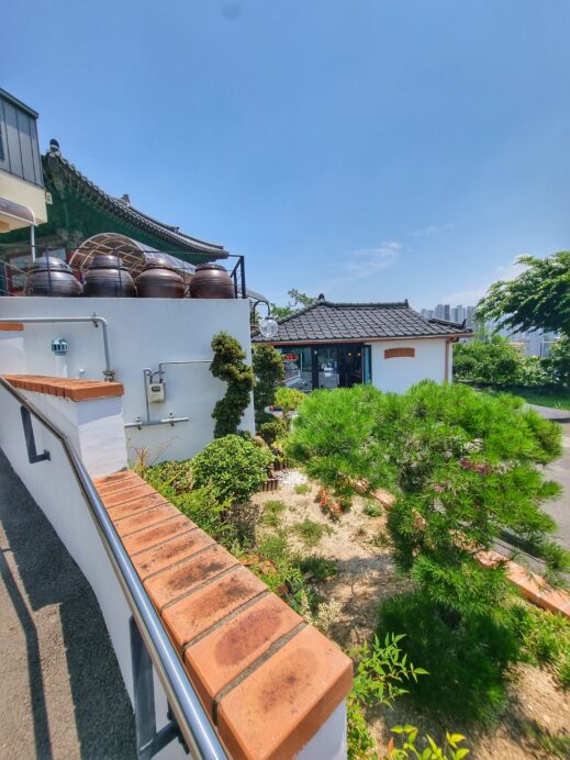 The Small Library Cafe at Seobongsa Temple