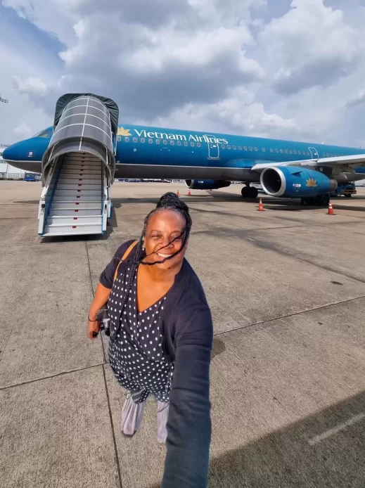 vietnam air selfie