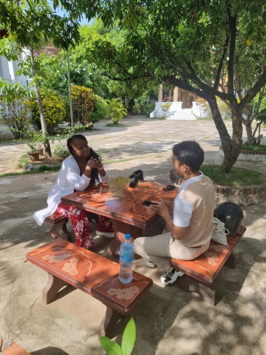 Monk chat in the courtyard