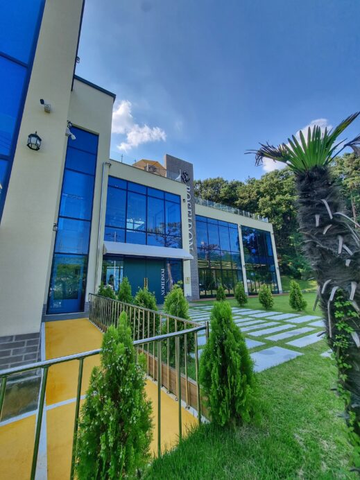 Cafe Poseidon garden and grounds