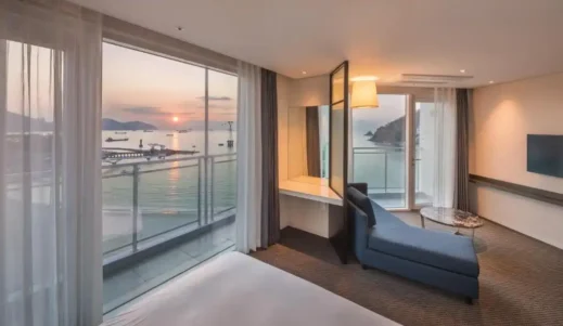Grab the Ocean Hotel, 2 windows, Songdo, Busan
