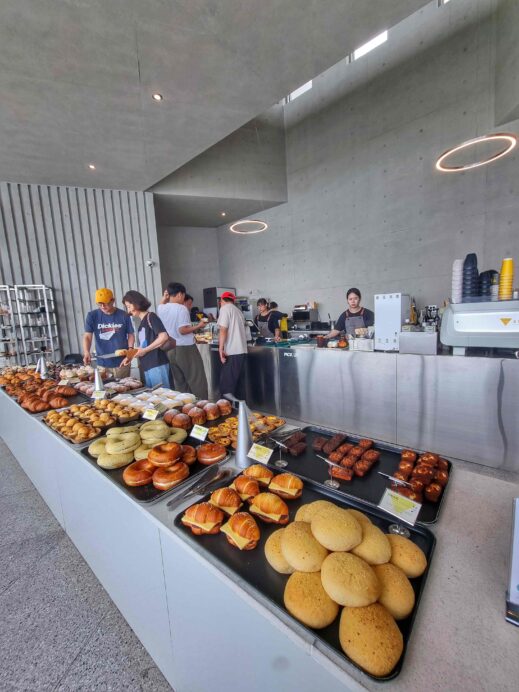 Greetvi buffet foods at Ulsan food selections