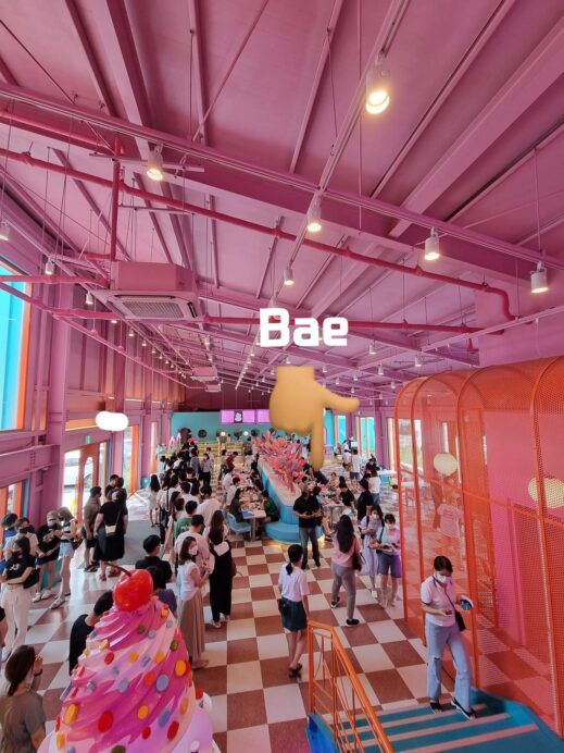 Malddong+Donuts+outsidePaju: Snapshots into it's Unique Cafe Scene- Malddong+Donuts+cake - Malddong+Donuts+bae