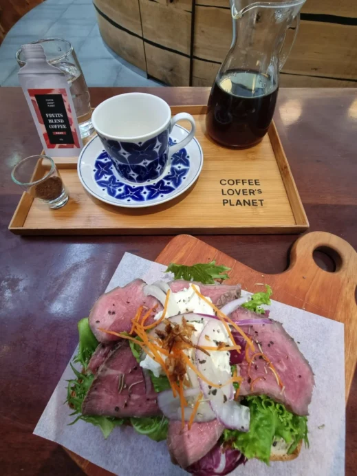 Taiwan-Coffee-Lovers-Planet-sandwich