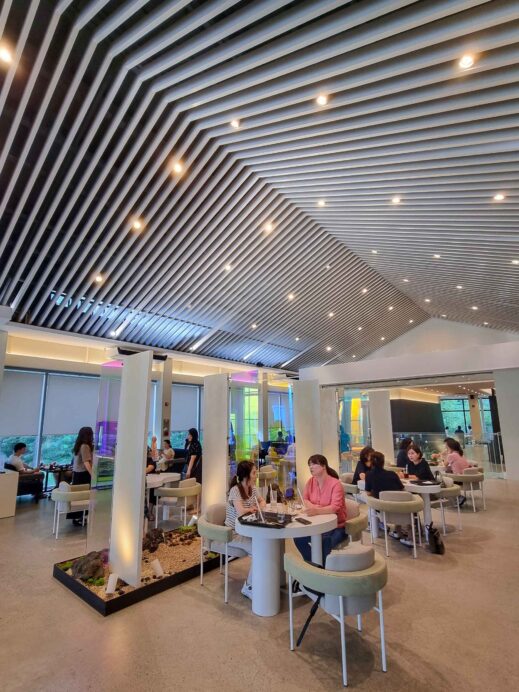 Cafe Pace Popo: ceiling
