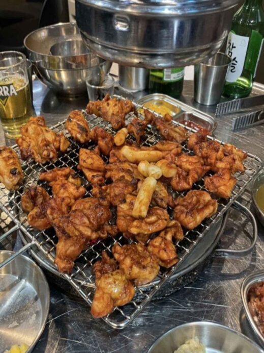 Charcoal-grilled Chicken Leg Meat Daebong Guide to Suseong