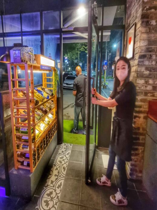 Today Wine Bar location downtown door Guide to Suseong
