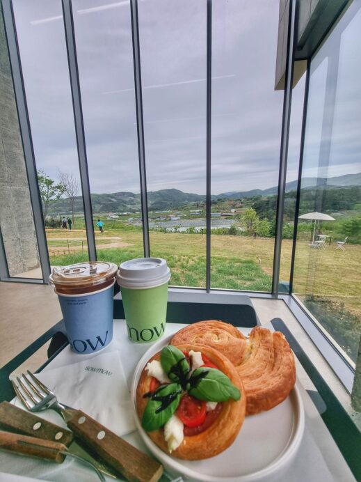 Soumou Cafe Cheongdo modern pastries view