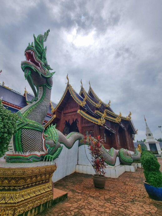 green Naga dragon at Wat Ban Den