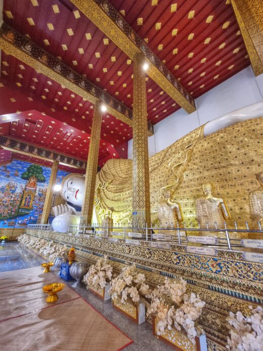 Upper body of reclining Buddha at Wat Ban Den Temple-Thailand Travel Guide