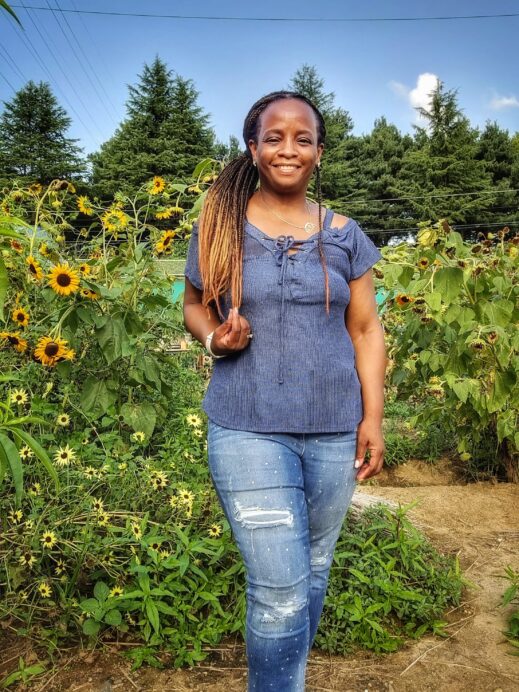 Me at Banyawol Lotus Complex with sunflowers plants