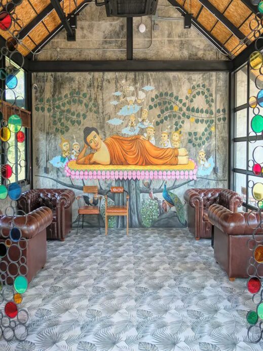 Dantewada-Land-of-Angels-Waterfall-upstairs-coffee