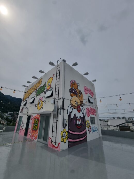 Madeleine Apsan Cafe rooftop