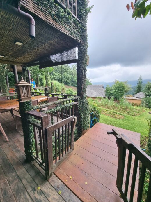 Mon-Jam-Chiang-Mai-beautiful-lrestaurant-gate
