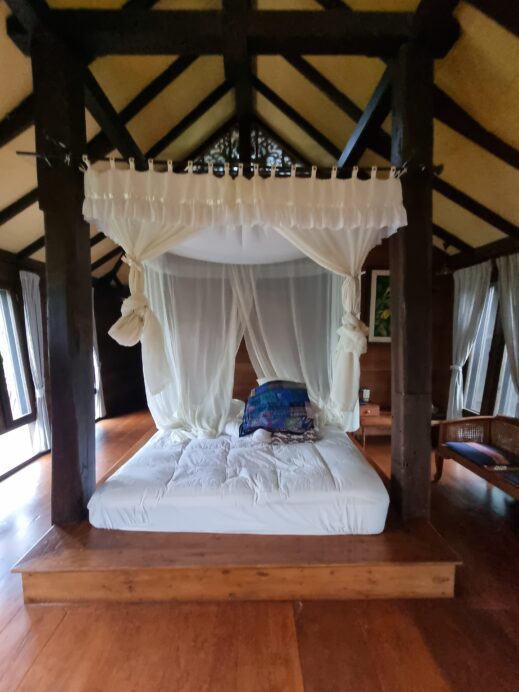 Mon-Jam-Chiang-Mai-bed