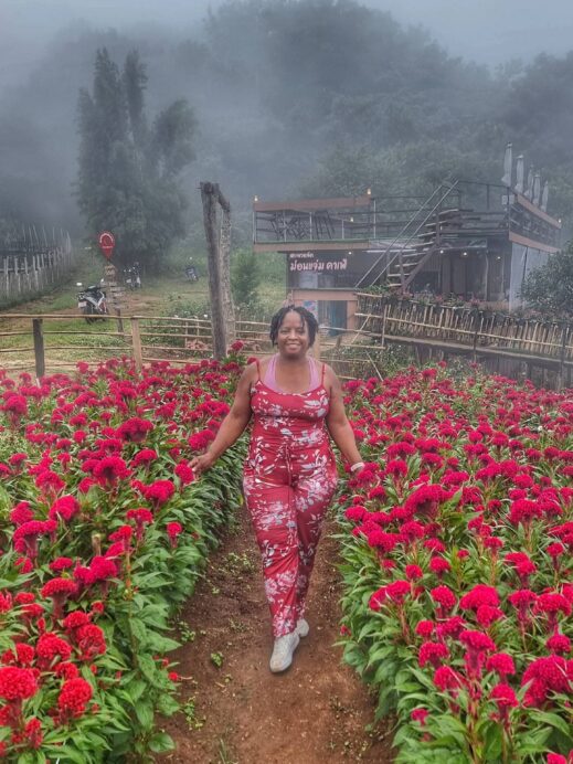 Mon Jam red flowers