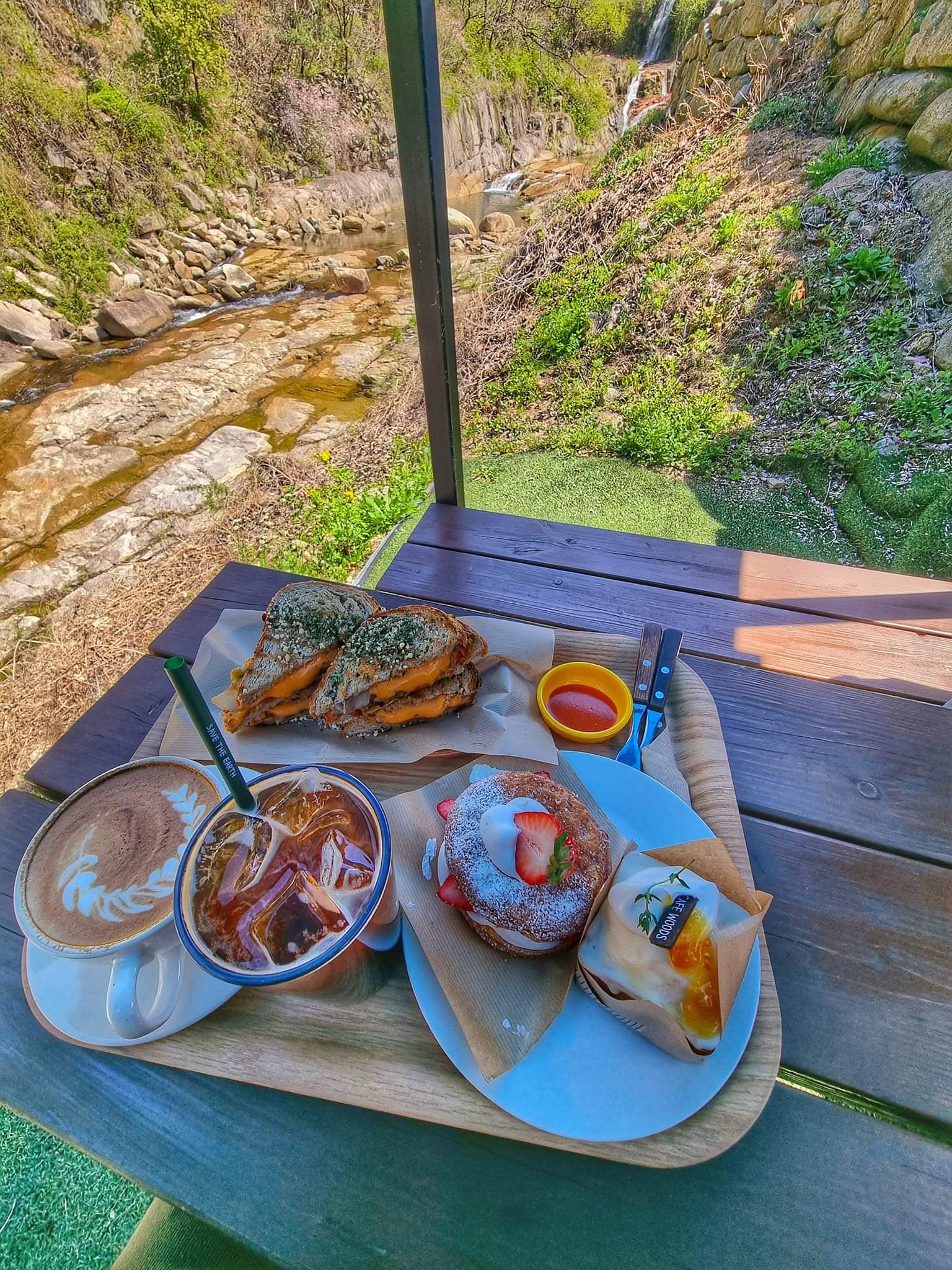 The Woods Cafe brunch